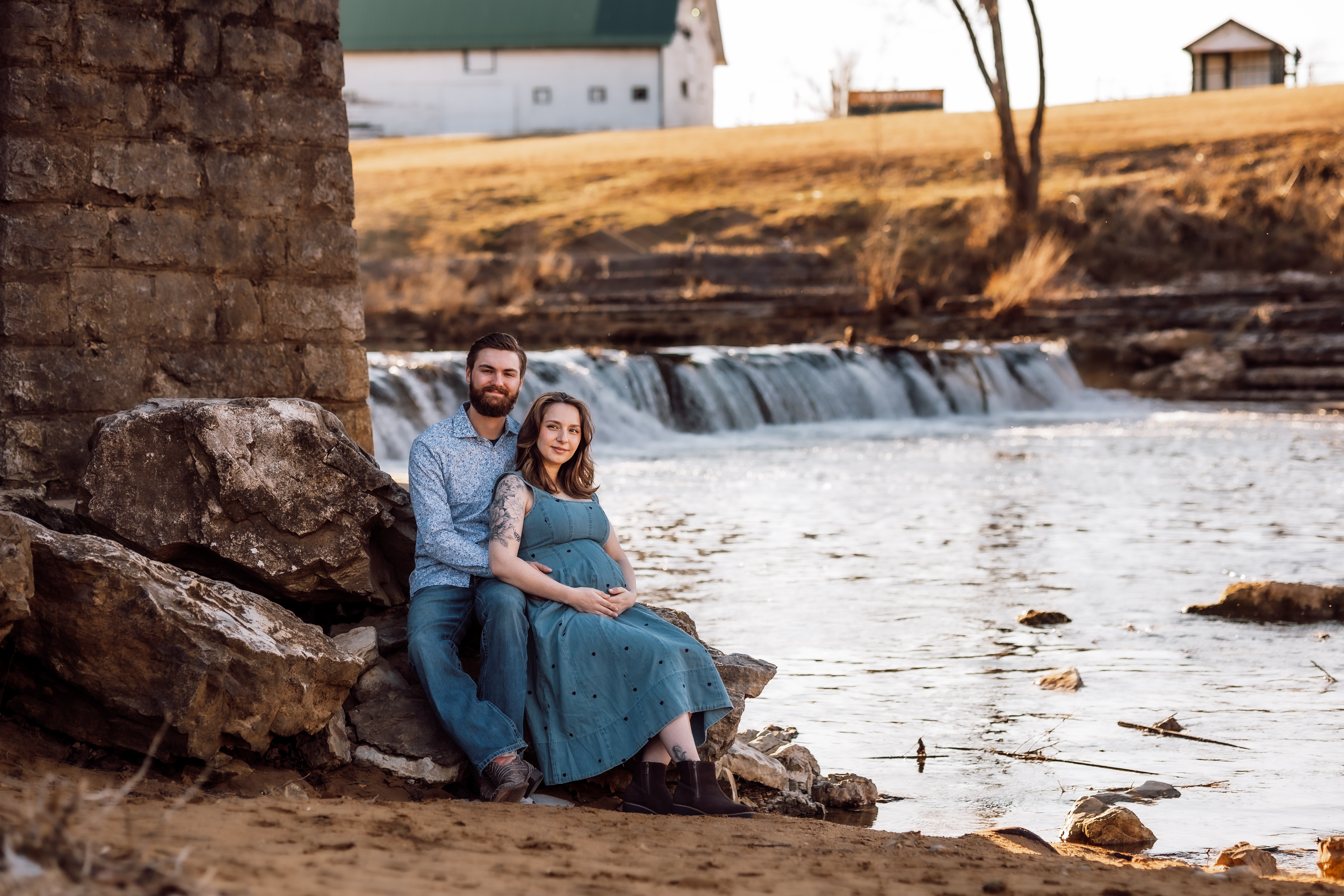 Family Maternity Photo - IronBond Fabrication